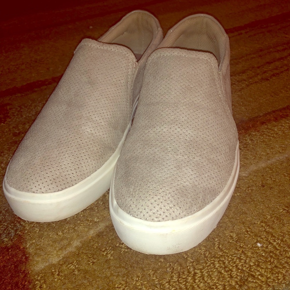 Dr. Scholl’s slip on sneakers